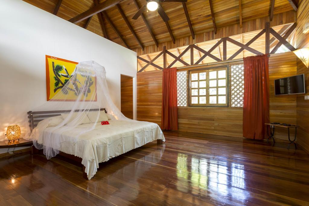 La Magia Bungalows Puerto Viejo de Talamanca Exterior photo